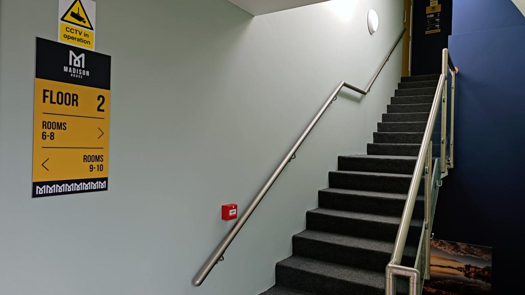Madison House Aparthotel Galway Ngoại thất bức ảnh