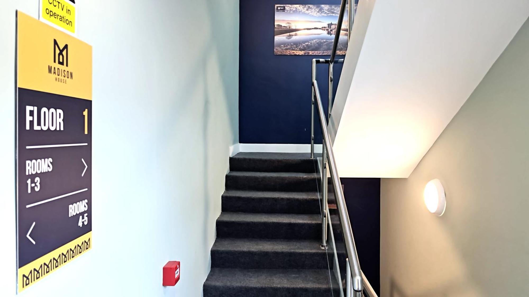Madison House Aparthotel Galway Ngoại thất bức ảnh